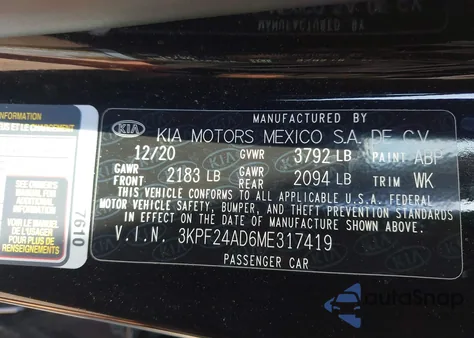 2021 Kia Forte Lxs z USA, uszkodzony, nr VIN 3KPF24AD6ME317419